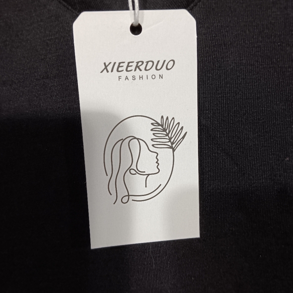 NWT XIEERDUO fashion black t-shirt - Picture 2 of 7